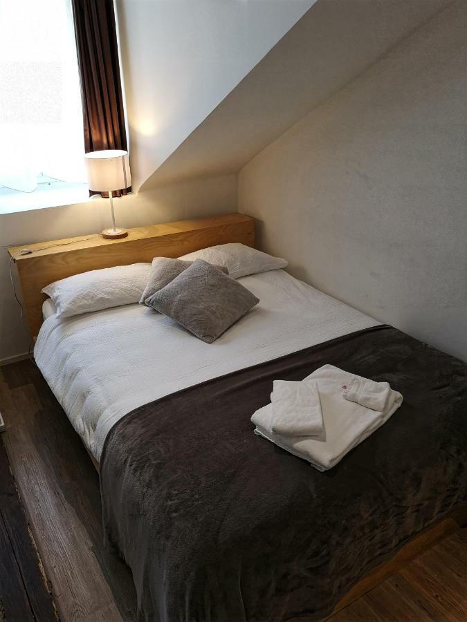 Hotel Du Raisin Lausana Exterior foto